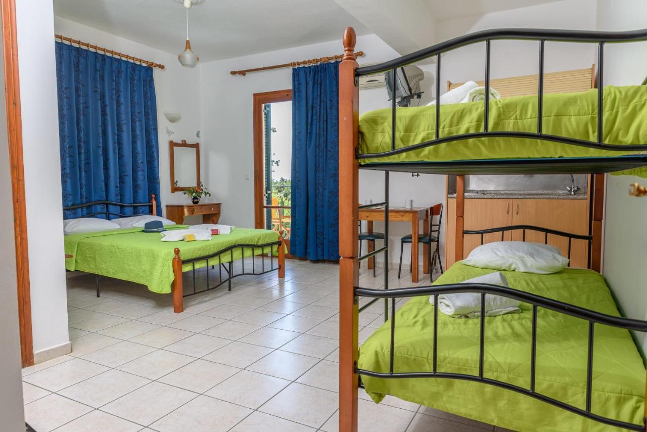 Des Roses Hotel Platanias  Exterior foto