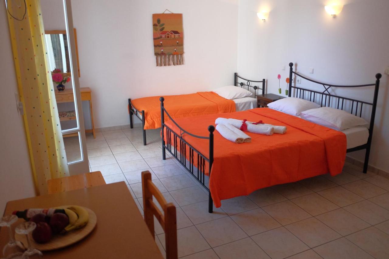Des Roses Hotel Platanias  Exterior foto